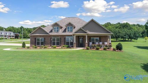 101 Cottage Garden Ct, Gurley, AL, 35748-8984 | Card Image