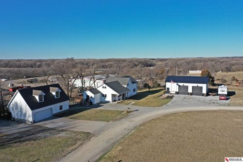 104 Sunburst Dr, Fairbury, NE, 68352-1034 | Card Image