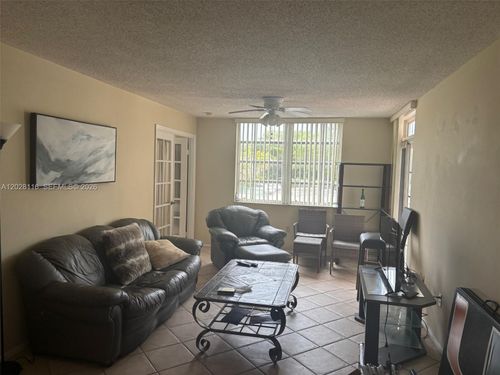 2201-1280 S Alhambra Cir, Coral Gables, FL, 33146-3147 | Card Image