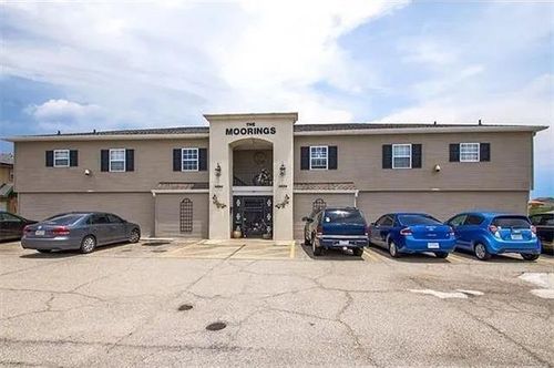 5-4854 Pontchartrain Dr, Slidell, LA, 70458-5821 | Card Image