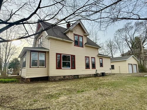 227 1st Ave Se, Glenwood, MN, 56334-1623 | Card Image