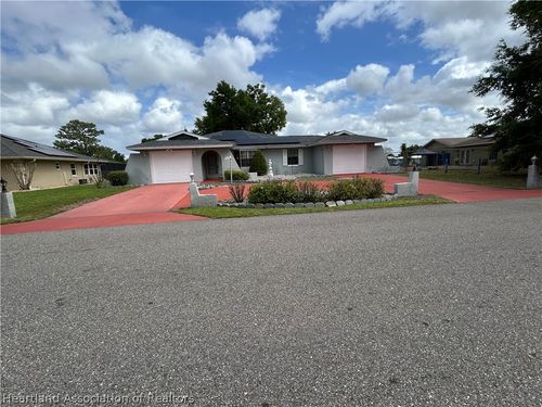 3922 Viscaya St, Sebring, FL, 33872-2121 | Card Image