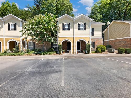 1020 Summer Pl, Norcross, GA, 30071-3952 | Card Image