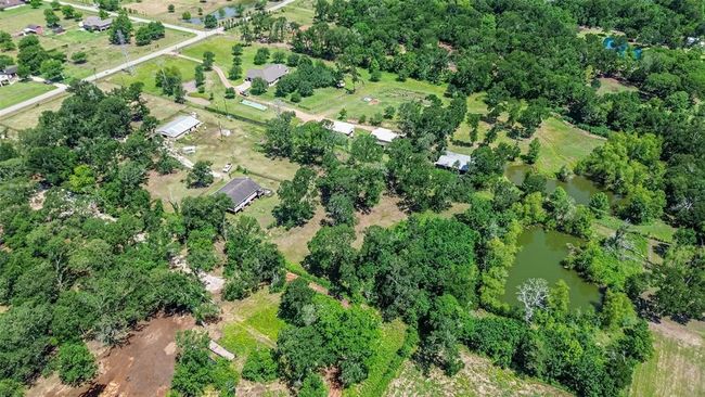 914 Baker Rd, Home with 3 bedrooms, 2 bathrooms and null parking in Rosenberg TX | Image 38