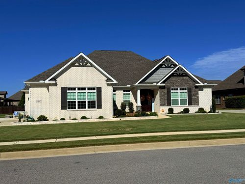14847 Commonwealth Dr, Athens, AL, 35613-7460 | Card Image