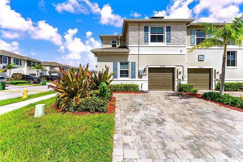 763 Se 18th St, Homestead, FL, 33034-5686 | Card Image