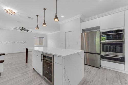 2128 Sw 176th Ter, Miramar, FL, 33029-5258 | Card Image