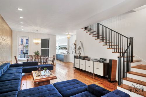 526 E 5th St, New York, NY, 10009-6531 | Card Image