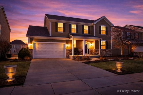 748 Cashmere Ln, Elgin, IL, 60124-5707 | Card Image