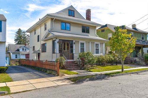 43 Ellington Rd, Quincy, MA, 02170-1905 | Card Image