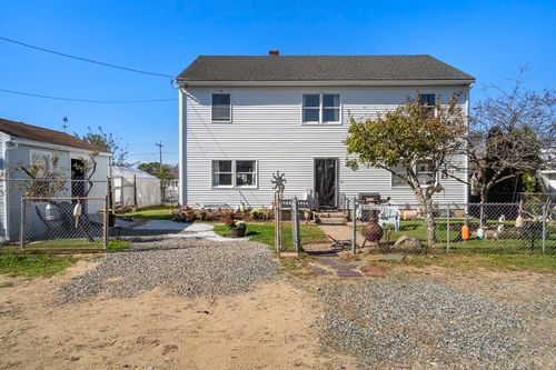 10 Brissette Avenue, Salisbury, MA, 01952 | Card Image