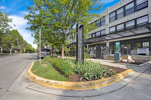 unit-224-1111 W 15th St, Chicago, IL, 60608-2955 | Card Image