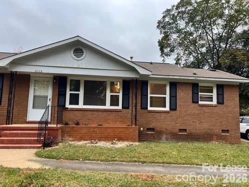 3003 Amity Garden Ct, Charlotte, NC, 28205-6626 | Card Image