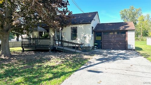 115 Lock St, Phoenix, NY, 13135-3337 | Card Image