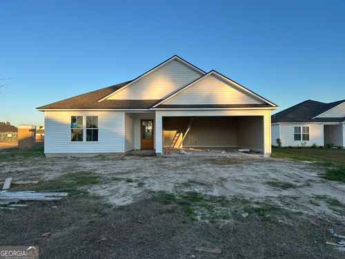 7 Red Oak St, Ray City, GA, 31645-1101 | Card Image