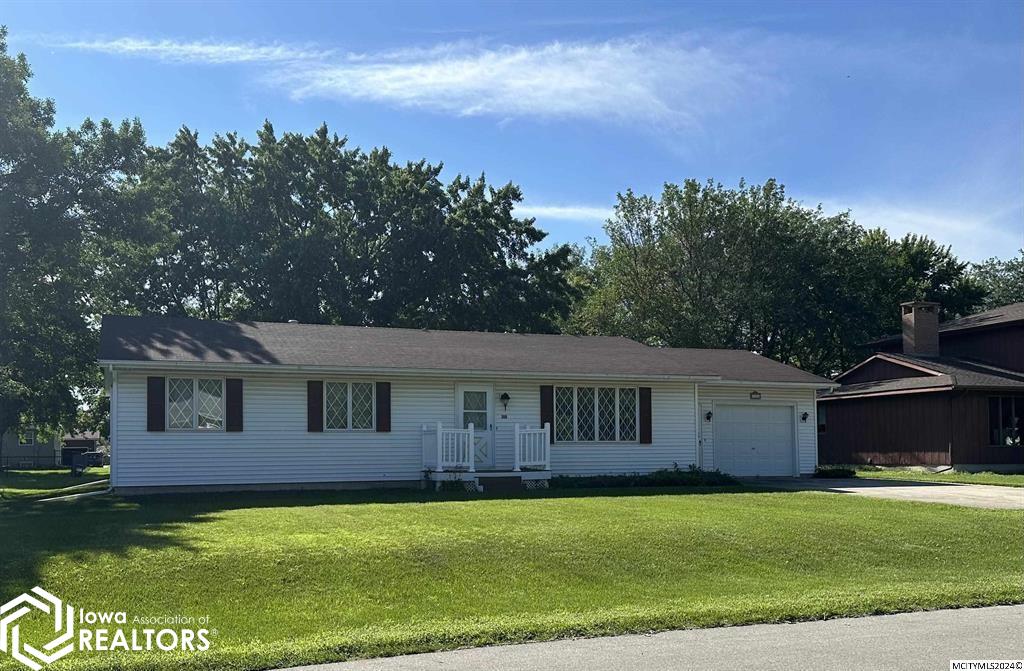 6th St, Northwood, IA 50459