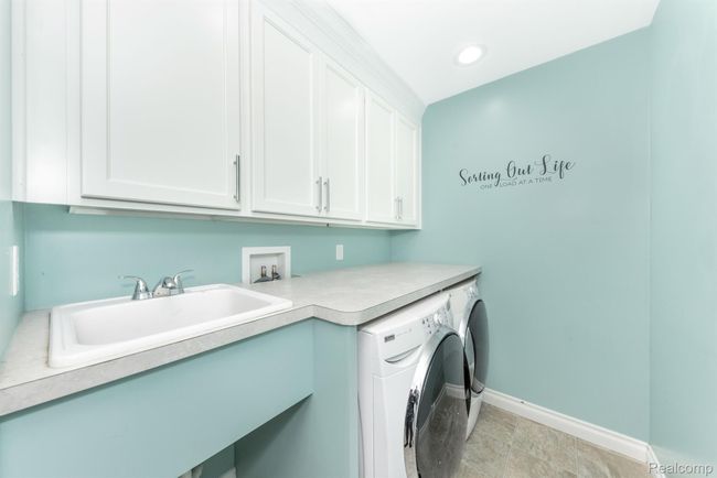 8354 Crab Apple Trl, House other with 4 bedrooms, 3 bathrooms and null parking in Dexter MI | Image 35