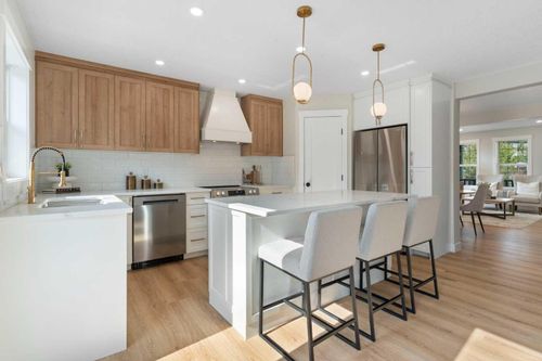 335 Hidden Creek Blvd Nw, Calgary, AB, T3A6L1 | Card Image