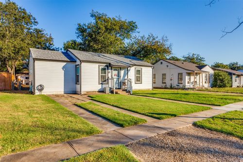 508 Bales St, Cleburne, TX, 76033-4455 | Card Image