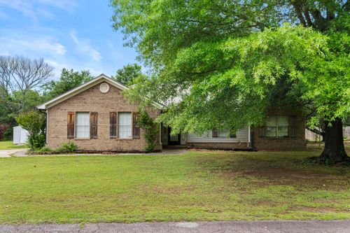 103 Centerview Ct, Searcy, AR, 72143-8975 | Card Image