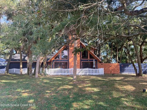 951 Pembroke Ave Ne, PALM BAY, FL, 32907-1349 | Card Image