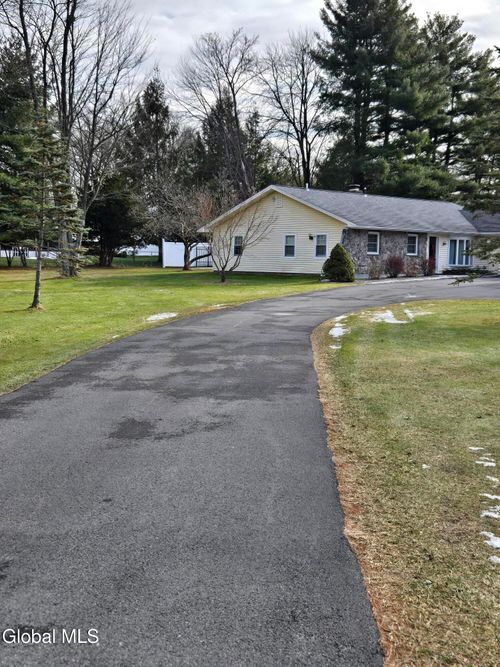 apt-1-7 Bedford Dr, Latham, NY, 12110-5103 | Card Image