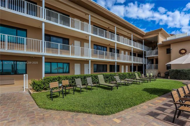 APT-3A - 3300 N Surf Rd, Condo with 1 bedrooms, 1 bathrooms and null parking in Hollywood FL | Image 39