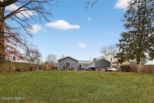 39 Melrose Ter, Middletown, NJ, 07748-2713 | Card Image