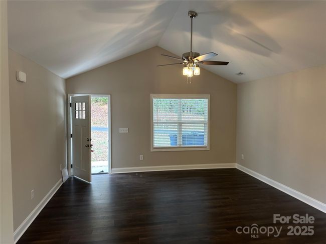 203 Bennett St, House other with 3 bedrooms, 2 bathrooms and null parking in Wadesboro NC | Image 4