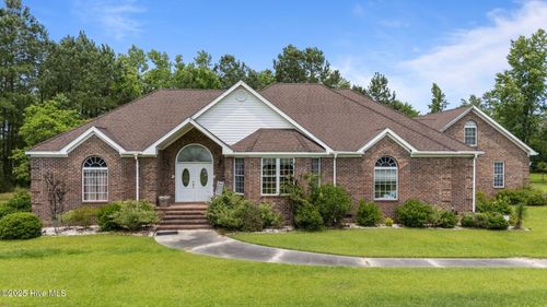 20470 Seven Creeks Hwy, Tabor City, NC, 28463-9040 | Card Image