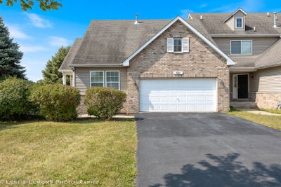 501 Fort Clatsop Court, Townhouse with 2 bedrooms, 2 bathrooms and 1 parking in Joliet IL | Image 1