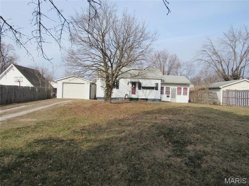 1805 Page Avenue, Belleville, IL, 62221 | Card Image