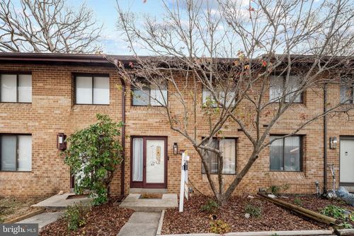 8903 Footed Rdg, COLUMBIA, MD, 21045-4216 | Card Image