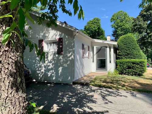 67 Cable Rd, Rye, NH, 03870-2412 | Card Image