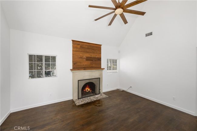 1944 Chariton St, House other with 3 bedrooms, 2 bathrooms and 2 parking in Los Angeles CA | Image 11
