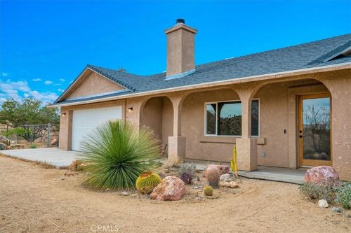 5099 Balsa Avenue, Yucca Valley, CA, 92284 | Card Image