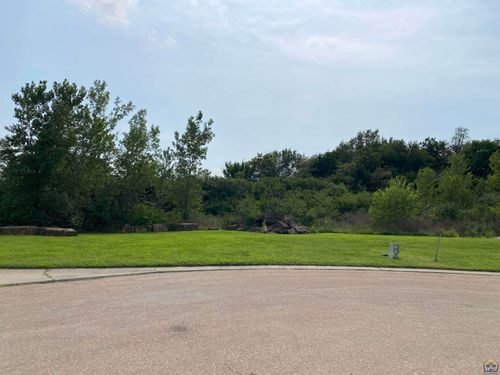 blk-b-lot-14-0000 Sw Lincolnshire Cir, Topeka, KS, 66610 | Card Image