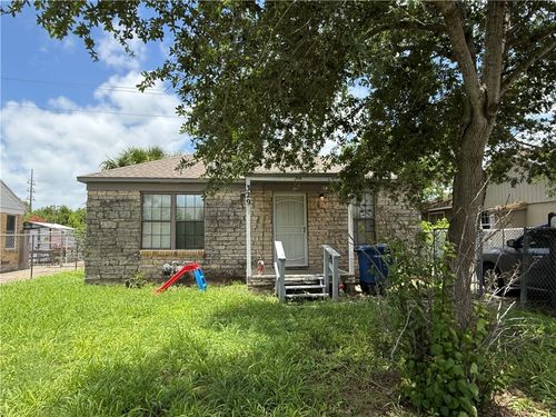 329 Garfield Dr, Corpus Christi, TX, 78408-2930 | Card Image