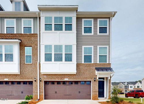 mandevilla-101 Peach Dahlia Road, Holly Springs, NC, 27540 | Card Image