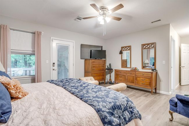 1 - 3707 Knob Hill Rd, Home with 5 bedrooms, 4 bathrooms and 3 parking in Azle TX | Image 16