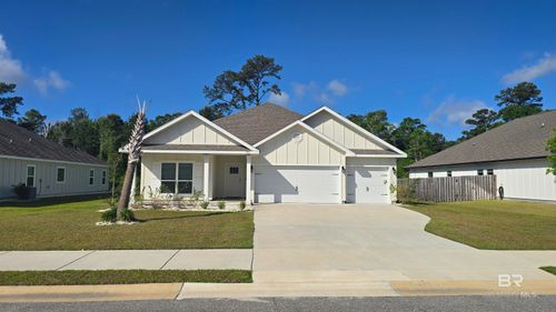 586 Shepard St, Gulf Shores, AL, 36542-3081 | Card Image