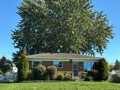 14 Diehl Dr, Mount Clemens, MI, 48043-2321 | Card Image