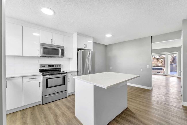 16 Castlepark Way Ne, Home with 3 bedrooms, 1 bathrooms and 4 parking in Calgary AB | Image 12
