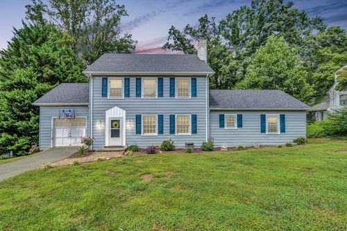 279 Ridgewood Rd, Bassett, VA, 24055 | Card Image