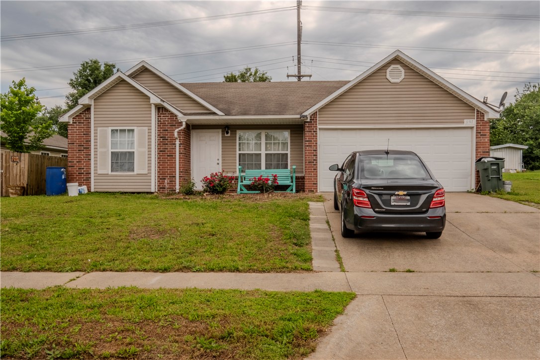 Sherman Ave, Fayetteville, AR 72701