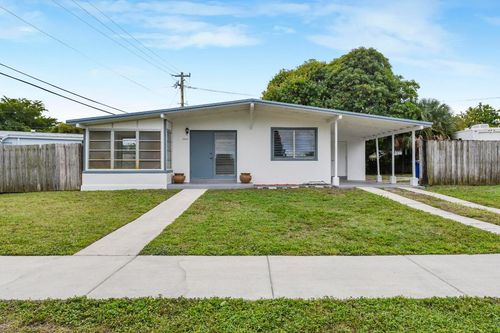 1560 Ne 43rd St, Pompano Beach, FL, 33064-5925 | Card Image