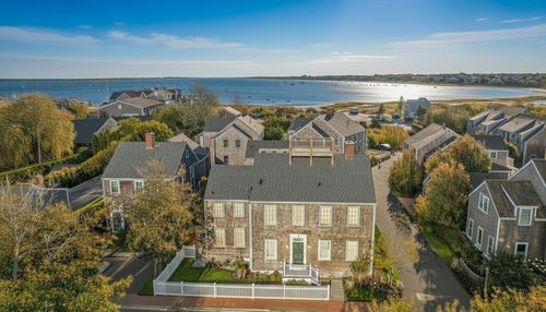 2 Mariners Way, Nantucket, MA, 02554-3779 | Card Image