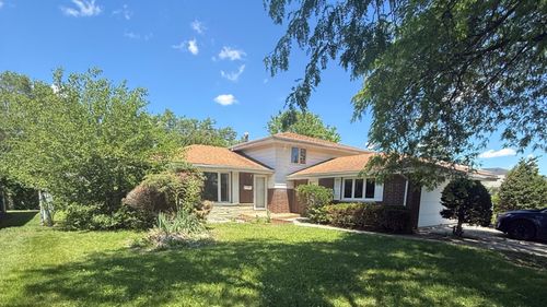 942 E 168th St, South Holland, IL, 60473-3011 | Card Image