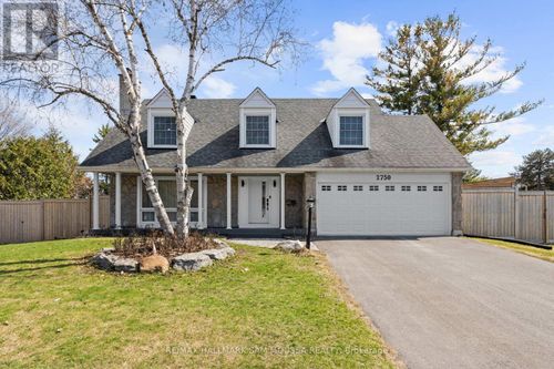 2750 Consul Avenue, Ottawa, ON, K2H7H7 | Card Image