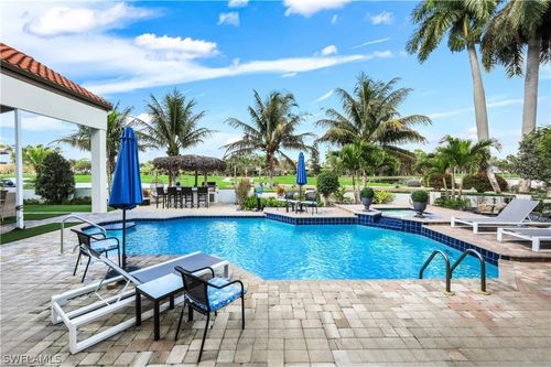4401 Pond Apple Dr S, NAPLES, FL, 34119-8585 | Card Image